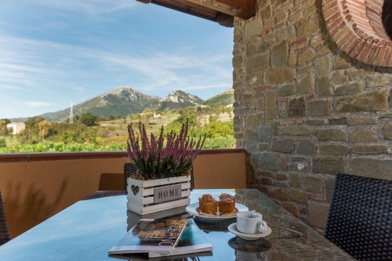 Tenuta D'Amore San Mango Piemonte Buitenkant foto